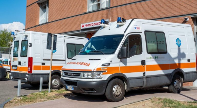 ambulanza 6