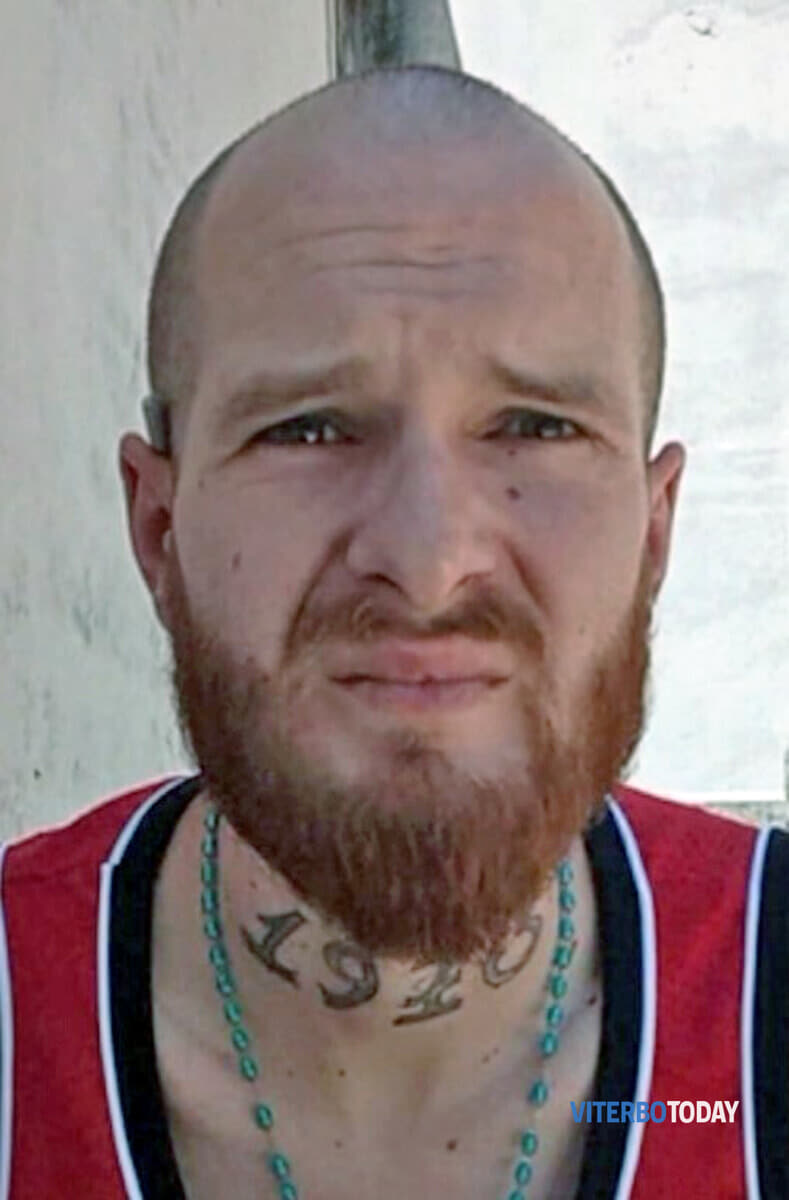 26enne morto in carcere, la disperazione dei genitori: "Diteci cosa gli è successo" 1 dorin cosmin tebuie