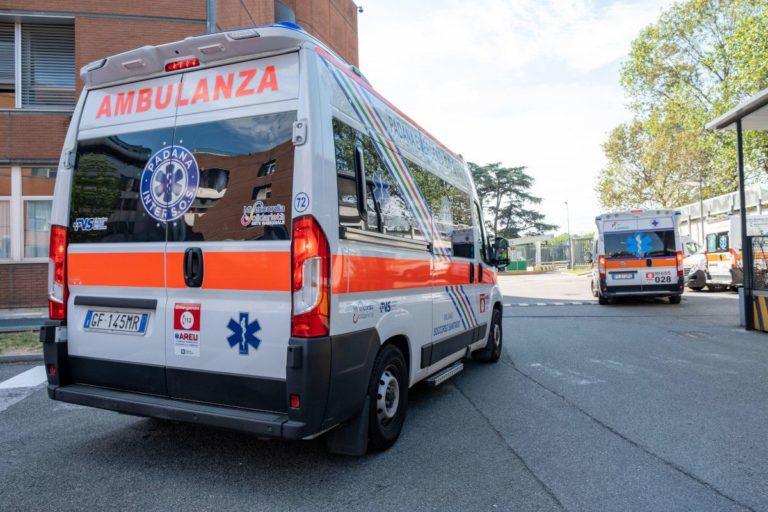 Incidente sul lavoro, crollato un balcone: due operai feriti 1 image 27ad3bf8 befd 44f0 bd72 96d541eca94e