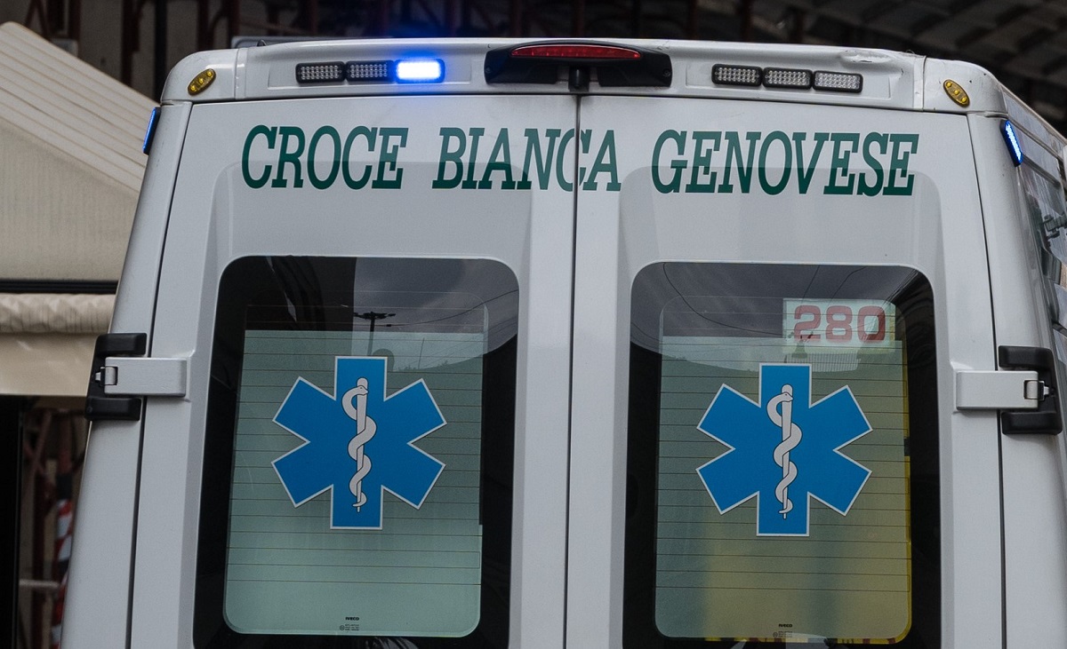 Rapallo, 12enne precipita dalla finestra a scuola: è grave in ospedale 1 image 666d6bd0 8ecd 4197 aa5a 920fd86122e5
