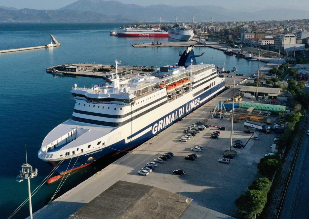Donna violentata su un traghetto, nave bloccata nel porto di Palermo: la Scientifica è a bordo 1 image 89f1ed21 9868 4376 81d9 863194c542c9