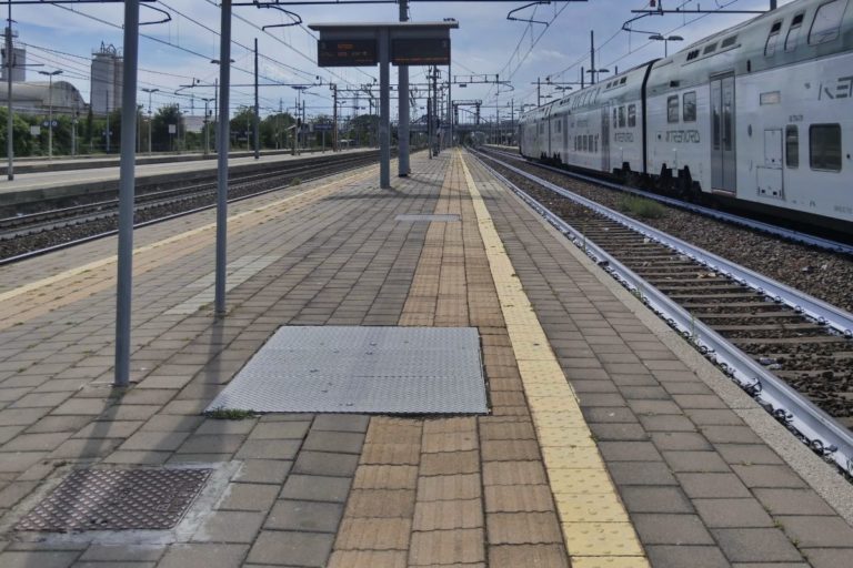 Sondrio, ragazzi travolti dal treno: due morti 7 image da29b66b 6dc6 4c8f b2df bf5a90750508