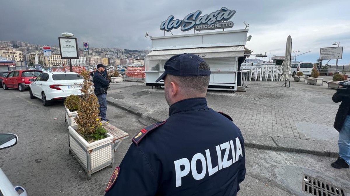 Omicidio agli chalet di Mergellina: spari tra due gruppi dopo un festone su un piede 1 omicidio mergellina