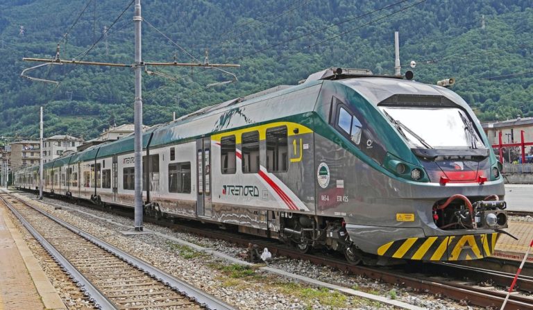 sciopero del 8 marzo 2023 impatto sui trasporti e orari scolastici