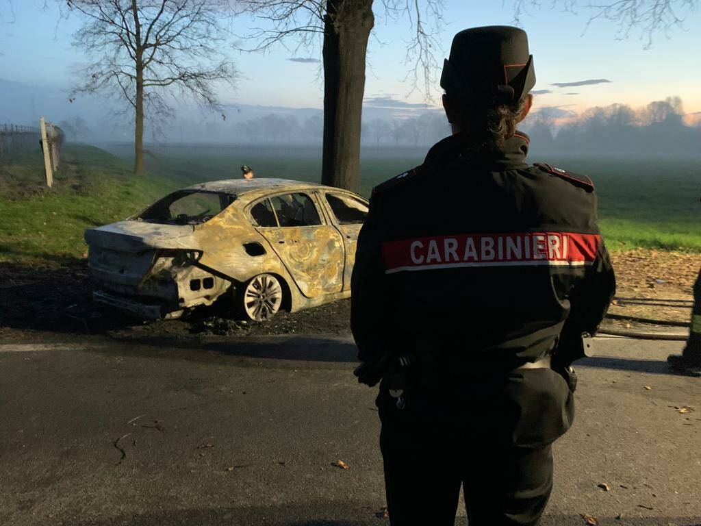 Incidente stradale: 49enne morto carbonizzato dopo lo schianto 1 spezzani