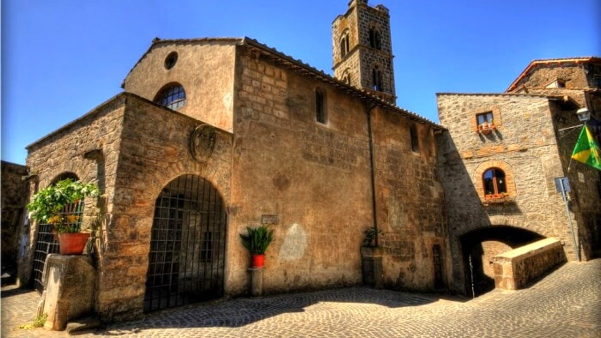 Nuova mostra d'arte contemporanea nel cuore del borgo di Ronciglione 1 chiesa di santa maria della provvidenza
