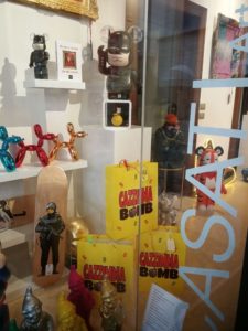 La Galleria d’arte Casati porta la CAZZIMMA a Monza: Curiosità e stupore nel salotto buono della città