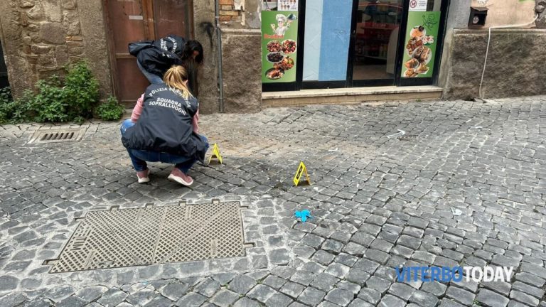donna precipita dalla finestra in centro