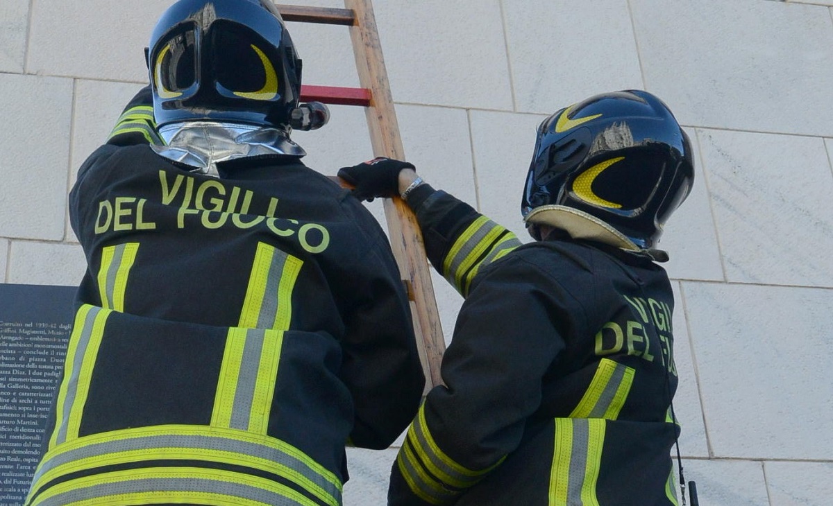 Genova, a San Teodoro crolla il tetto di un palazzo 1 image 049fe147 13c8 45ac 901e 64fd51913a70