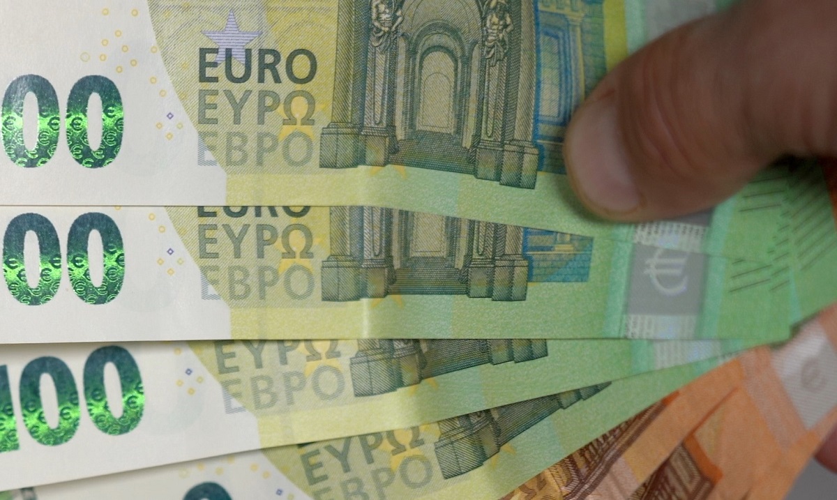 Per Pasqua un imprenditore regala 1.500 euro a ogni suo dipendente 1 image 5c05889c c28f 4259 adf5 d3dfd12fe539