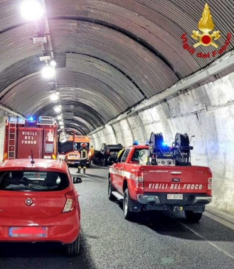 incidente in a12 b