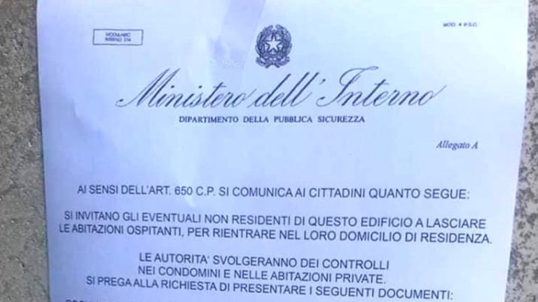 Si fingono funzionari del Viminale per entrare in casa e rubare, segnalazioni anche nella Tuscia 1 volantino truffa affisso sulle case