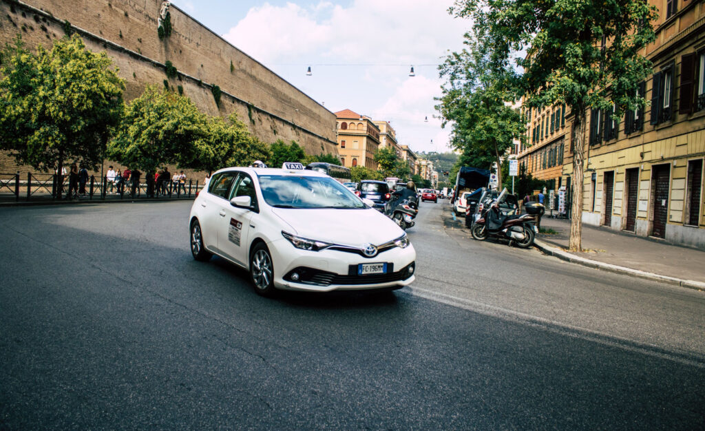 Taxi Roma 1024x626 1