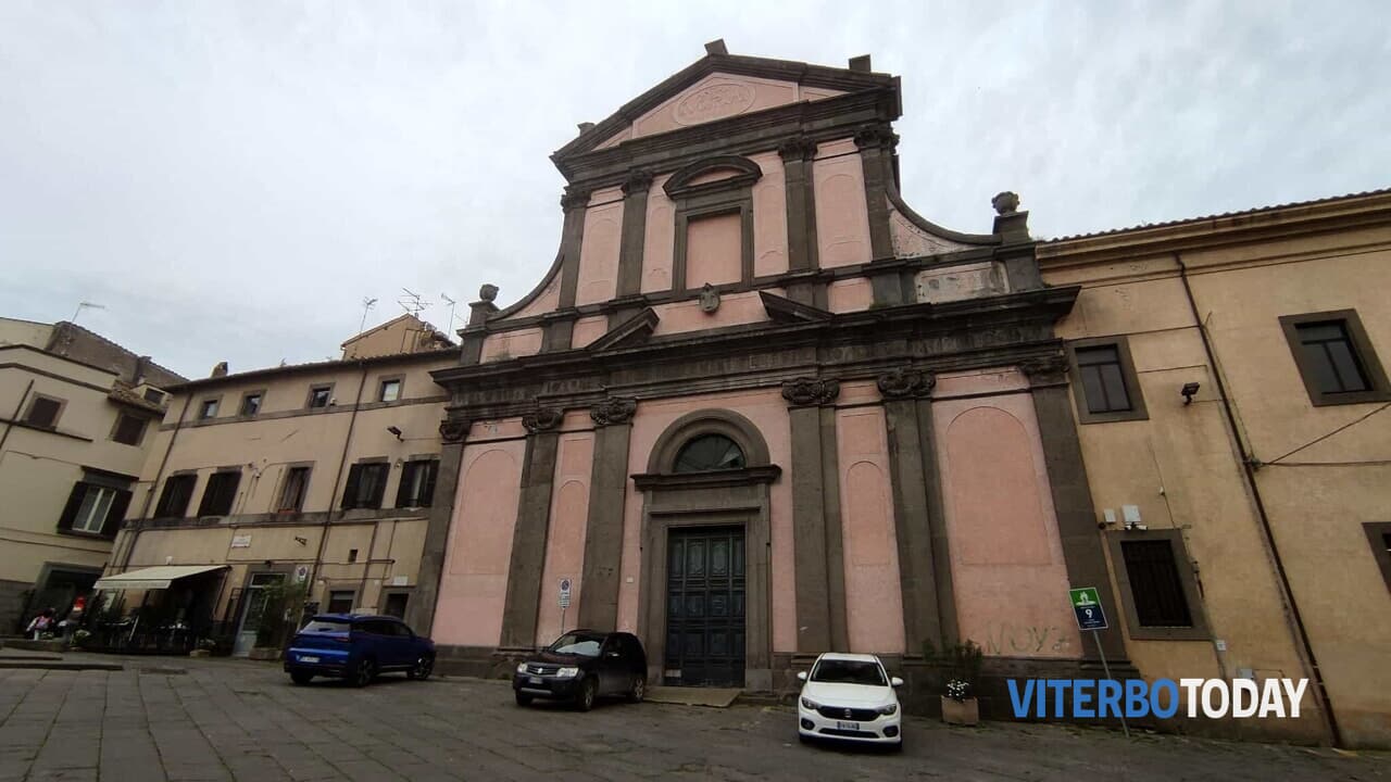Un mercato coperto nell'ex tribunale di piazza Fontana Grande 1 ex tribunale di piazza fontana grande