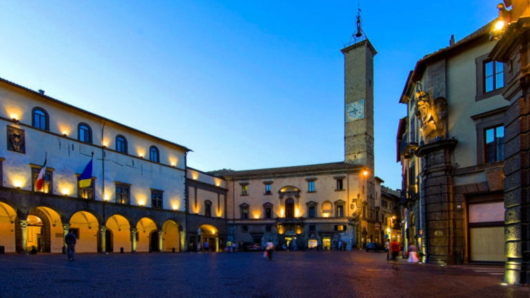 piazza del comune 2