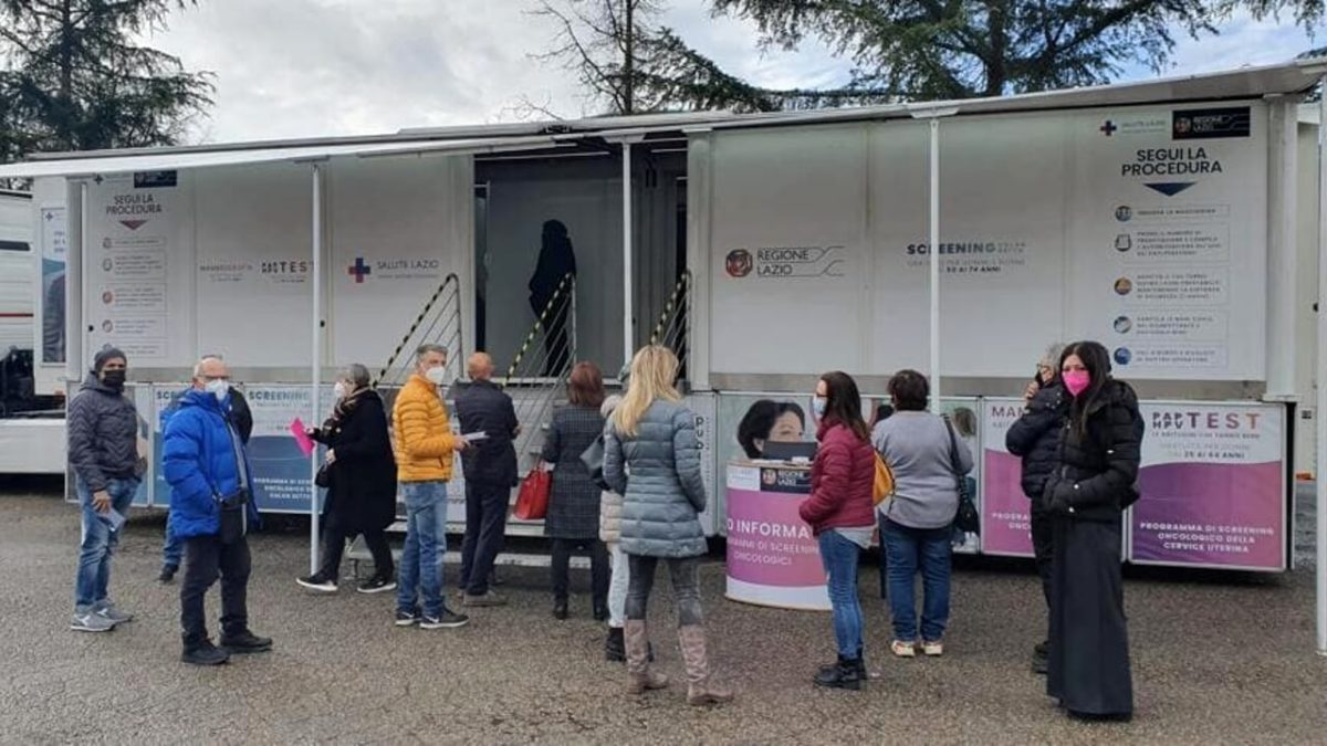Screening oncologici alla Asl di Viterbo: dal 15 maggio torna il poliambulatorio mobile nelle piazze della Tuscia 1 poliambulatorio mobile 2