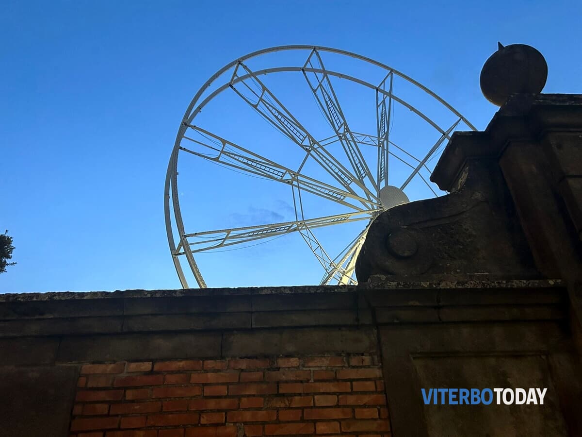 smontaggio ruota panoramica 3