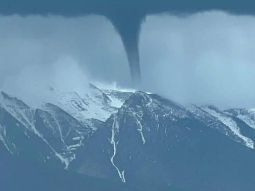 tornado montana 3.jpg 1 500x375 1