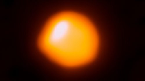 2048px Betelgeuse captured by ALMA 500x281 1