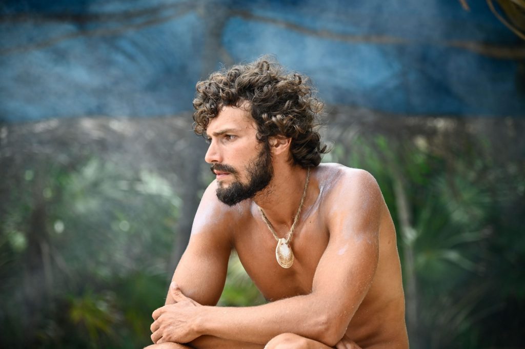 Isola dei Famosi, Gian Maria Sainato in lacrime chiede l’elicottero: “Ho preso una botta in testa” 1 IPA IPA38491725 scaled 1024x681 1