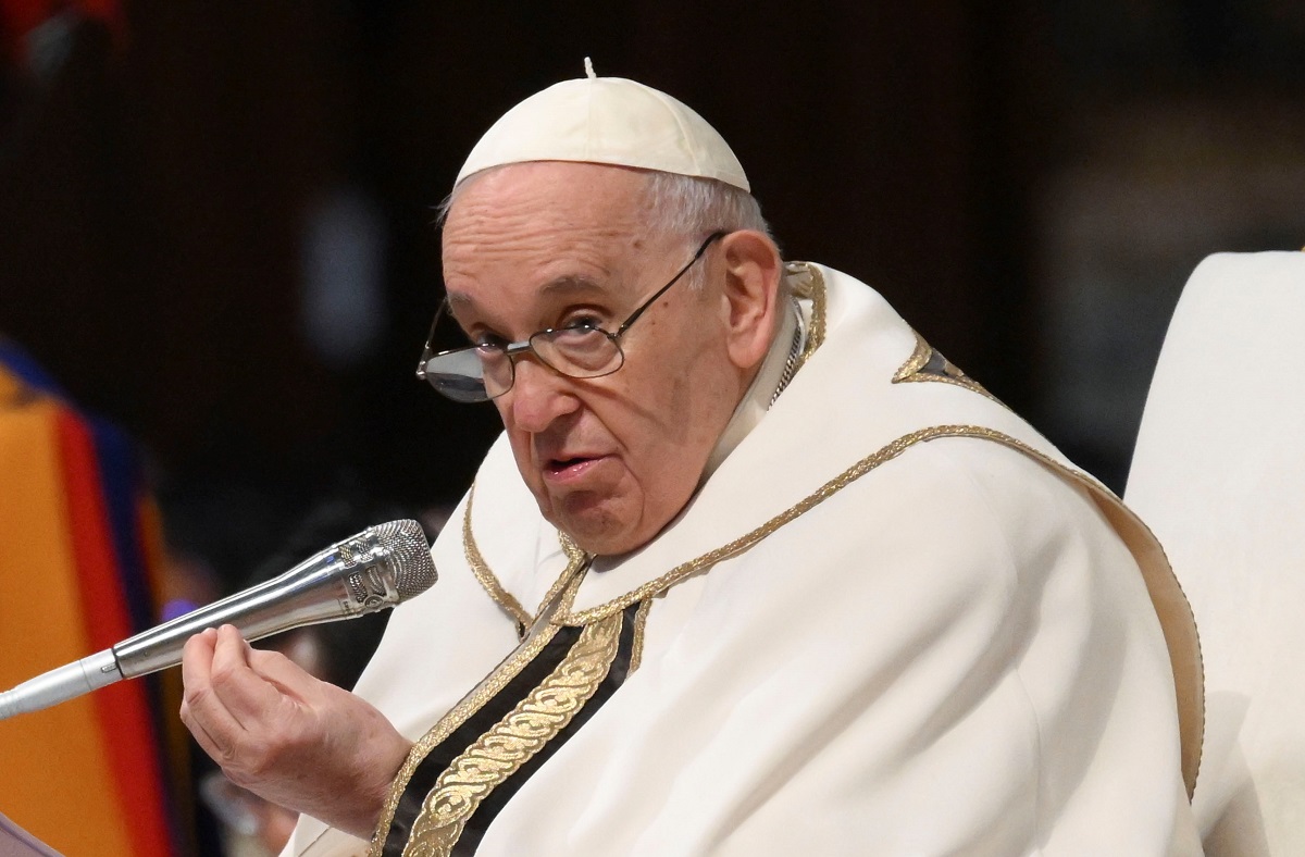 Papa Francesco scherza dopo il secondo intervento “Quando facciamo il terzo?”