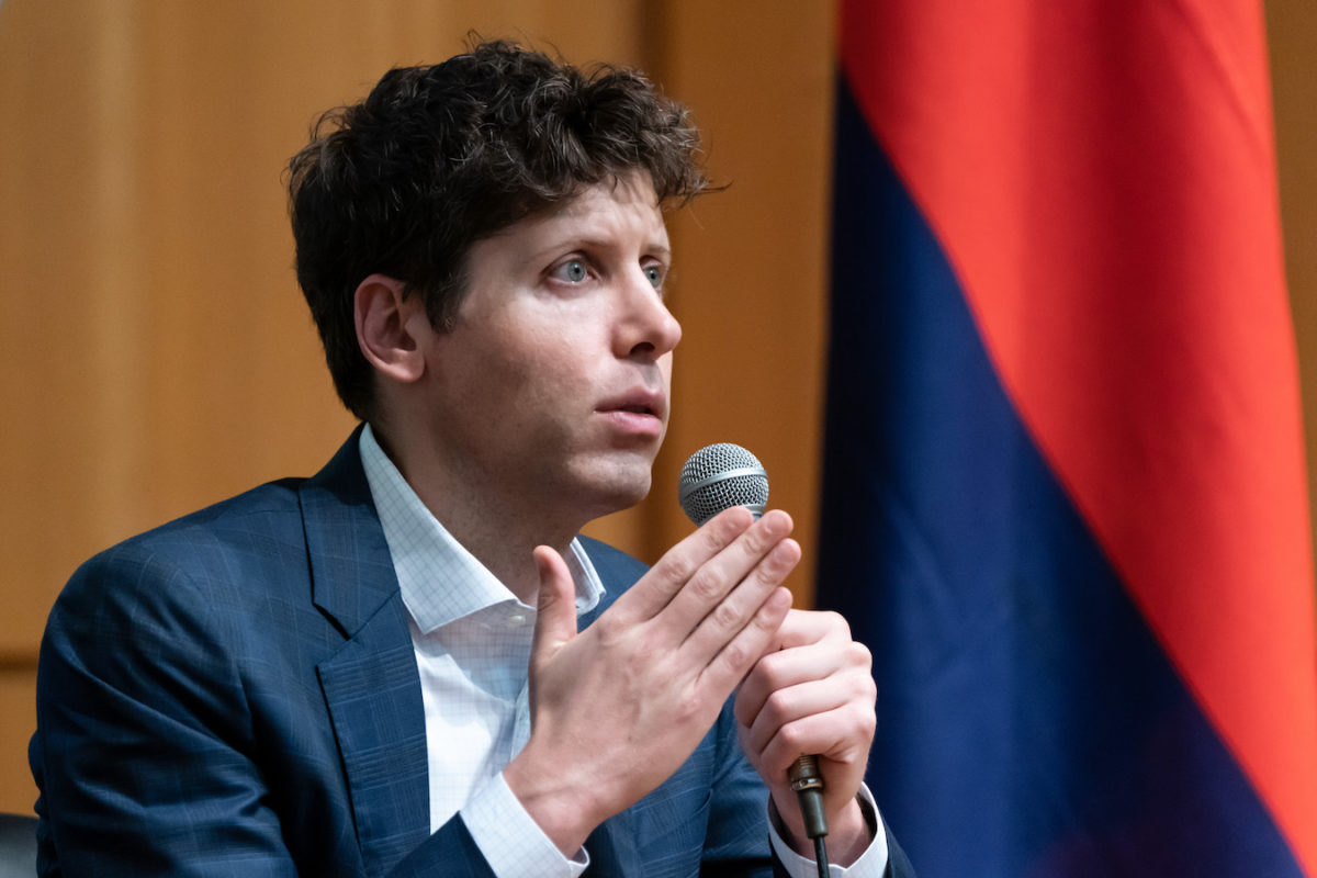 Intelligenza artificiale, lobby di OpenAI all’AI Act. Ecco come 1 sam altman