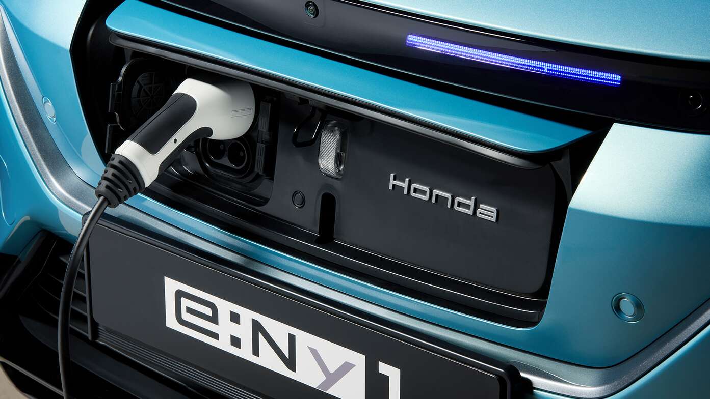 Honda eNy1 ricarica.jpg