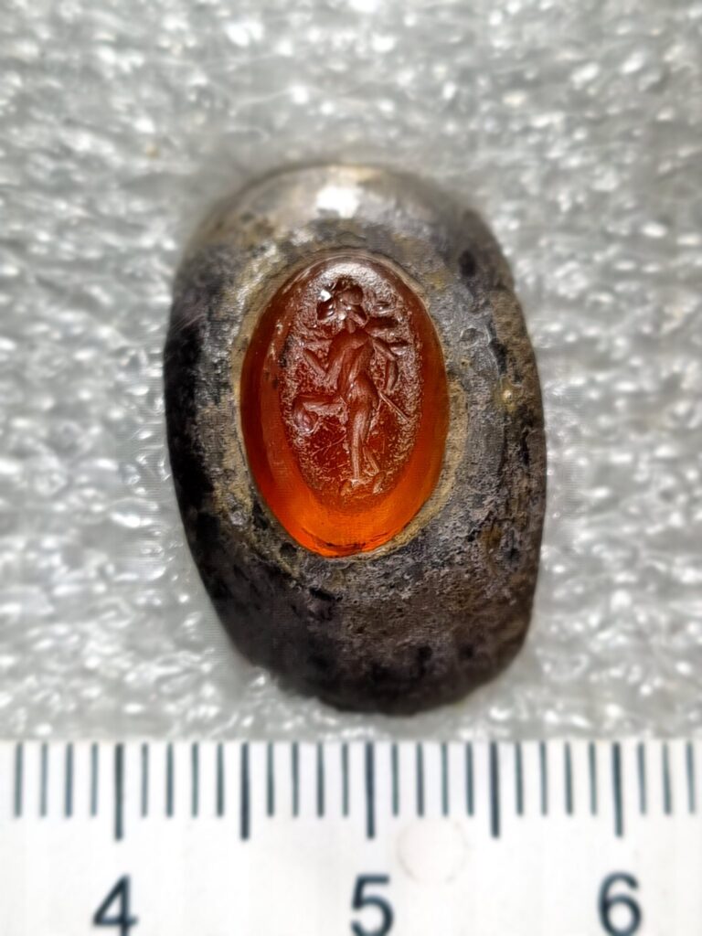 anello 2 768x1024 1