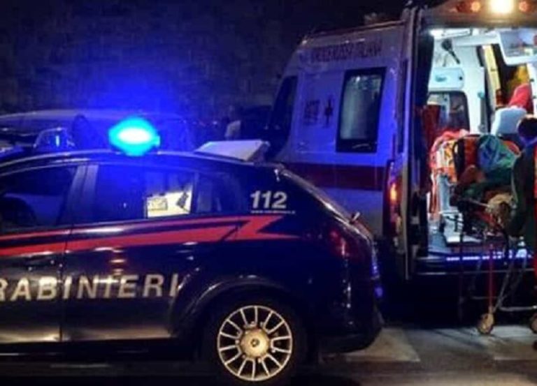 carabinieri ambulanza notte e1641886105346.jpg