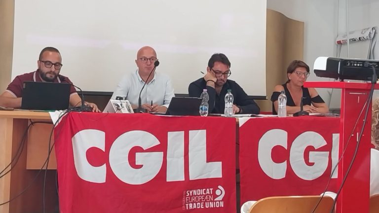 cgil social card.jpg