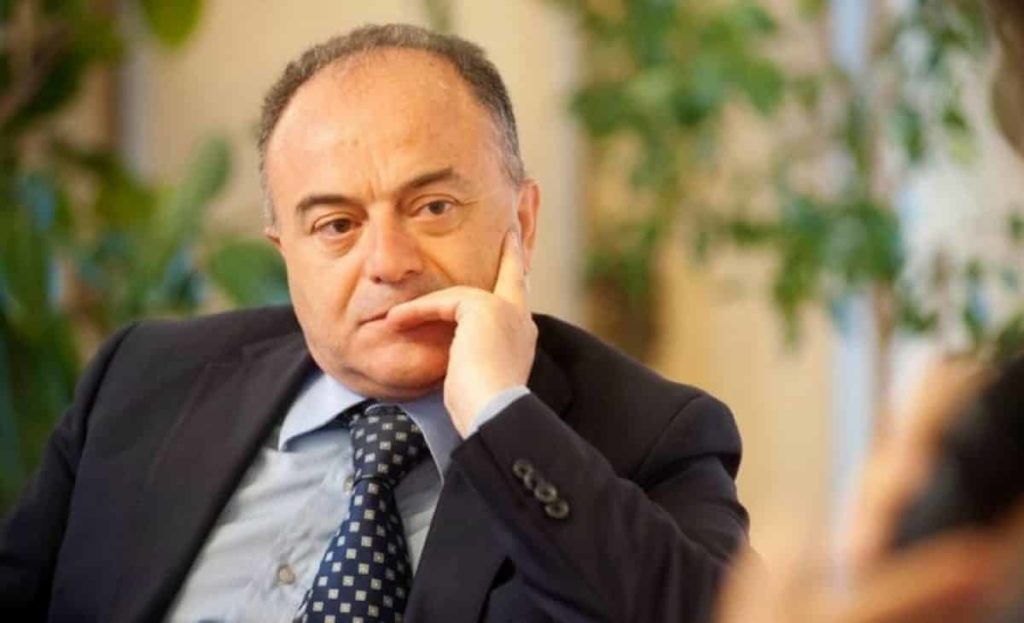 gratteri dipendenti pubblici 1200x730 1.jpeg