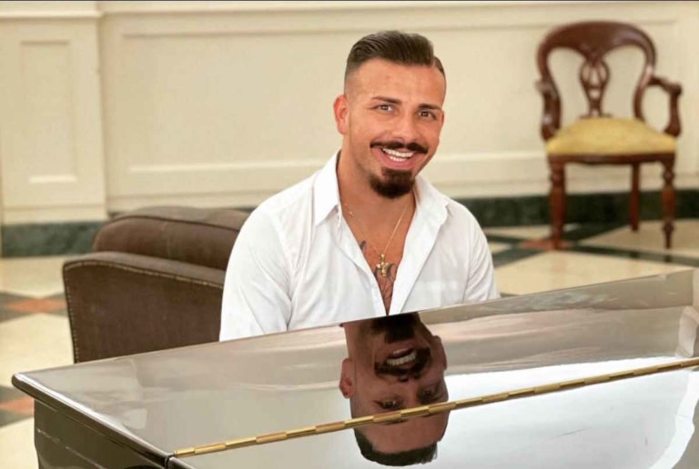 mario forte.jpg