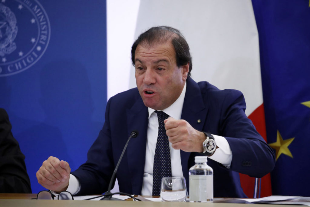 maurizio leo.jpg
