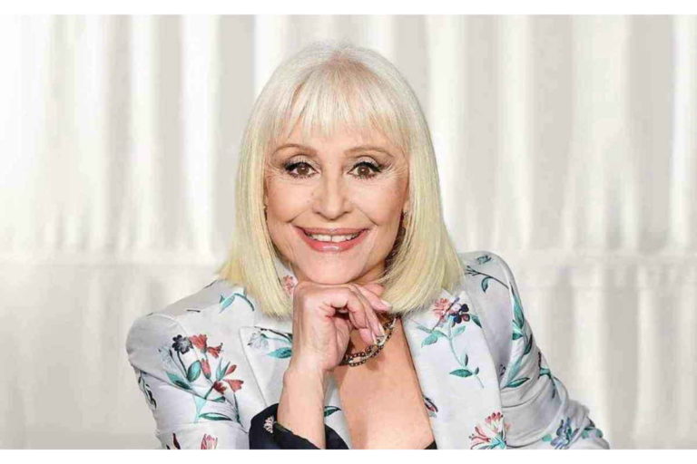 raffaella carra 1.jpg