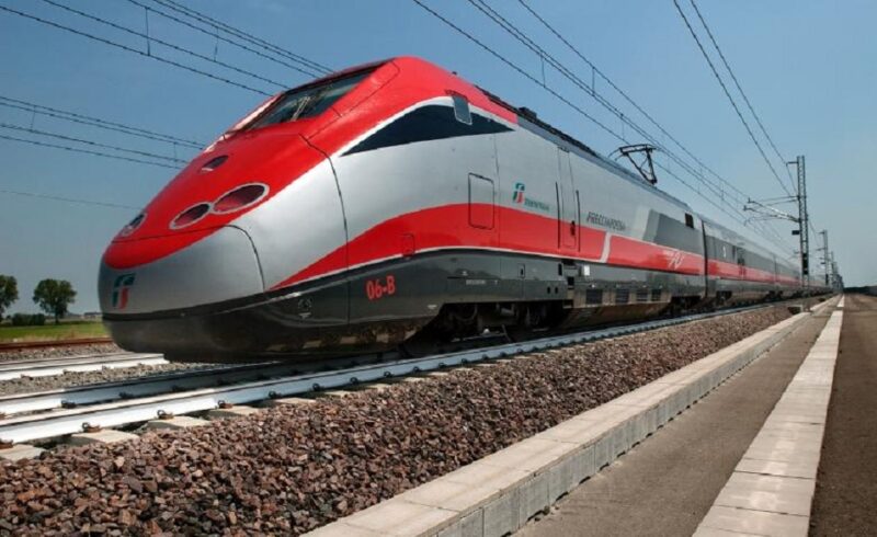 treno frecciarossa e1652697274120.jpg