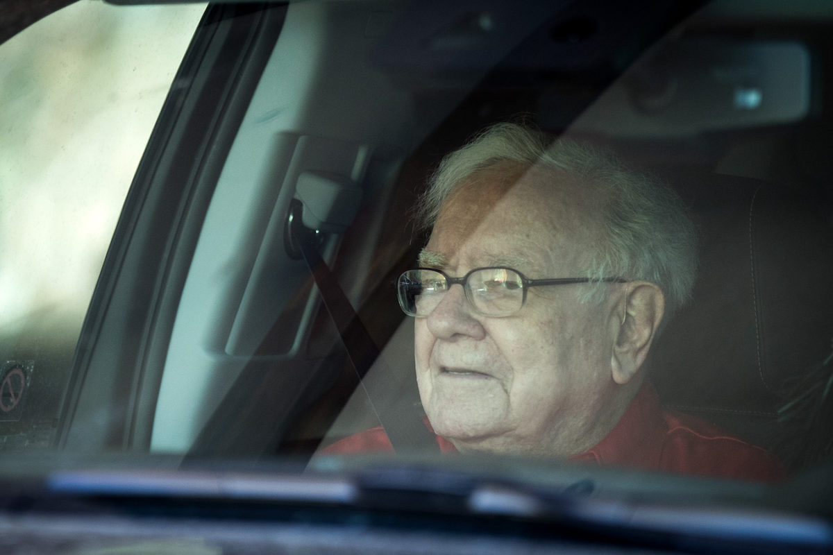 warren buffett 1.jpg