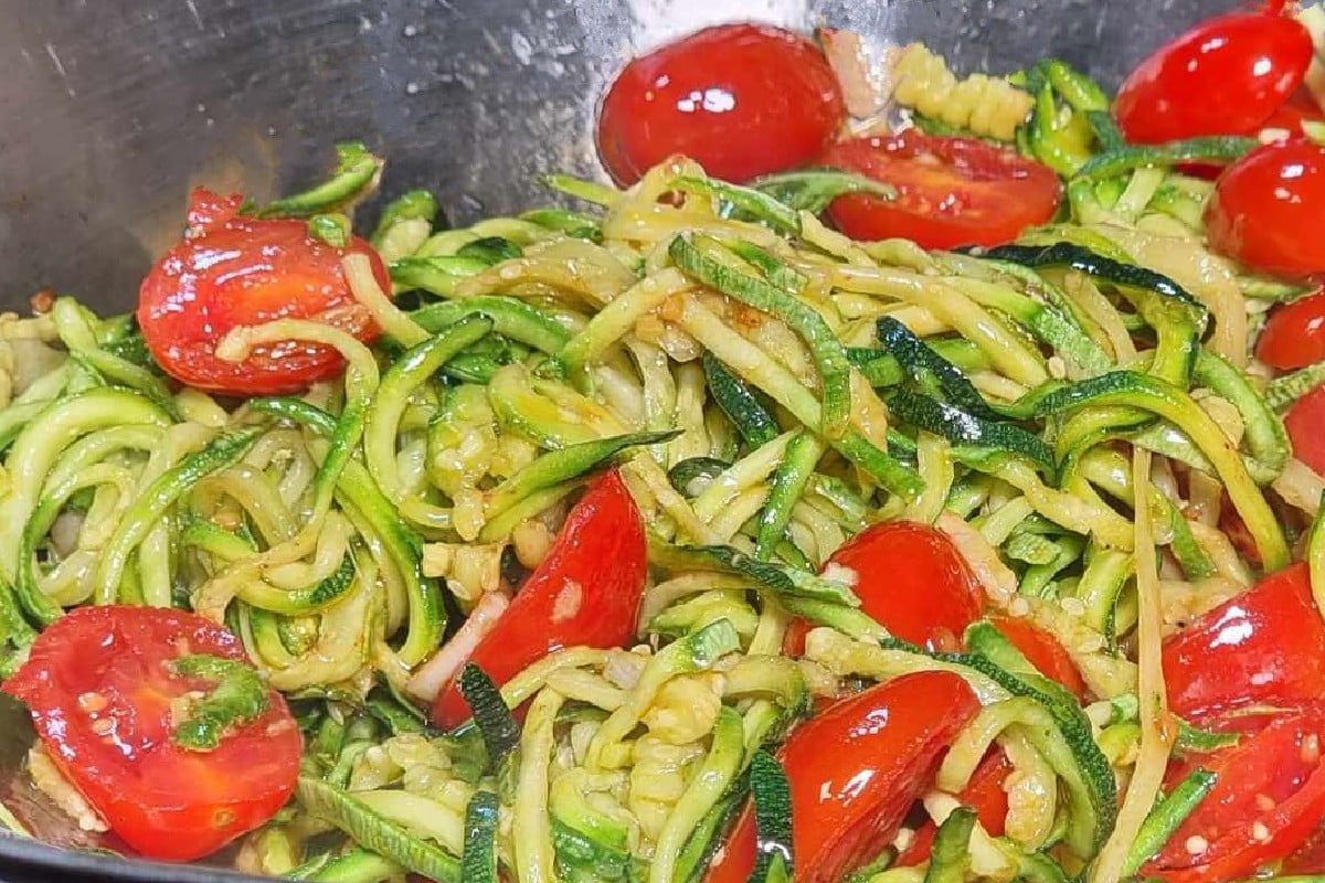 Zucchine piccanti: ottime come primo piatto o sulle freselle napoletane! 1 zucchini piccanti.jpg