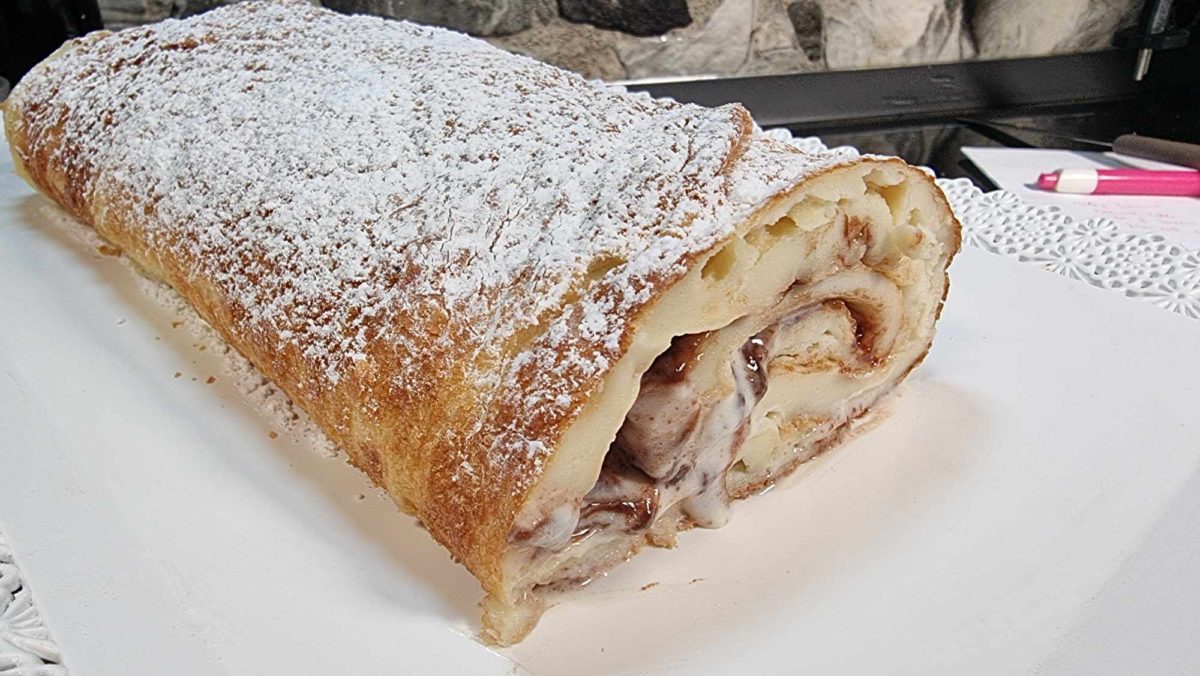 Rotolo goloso ripieno di mascarpone e nutella 1 359620612 6536043119767005 6081519415712739998 n.jpg