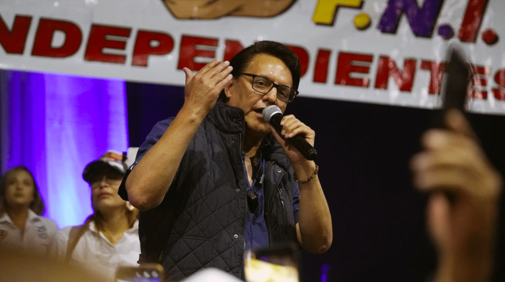 Fernando Villavicencio.png