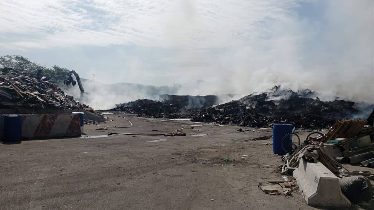 Incendio a Ciampino.jpg