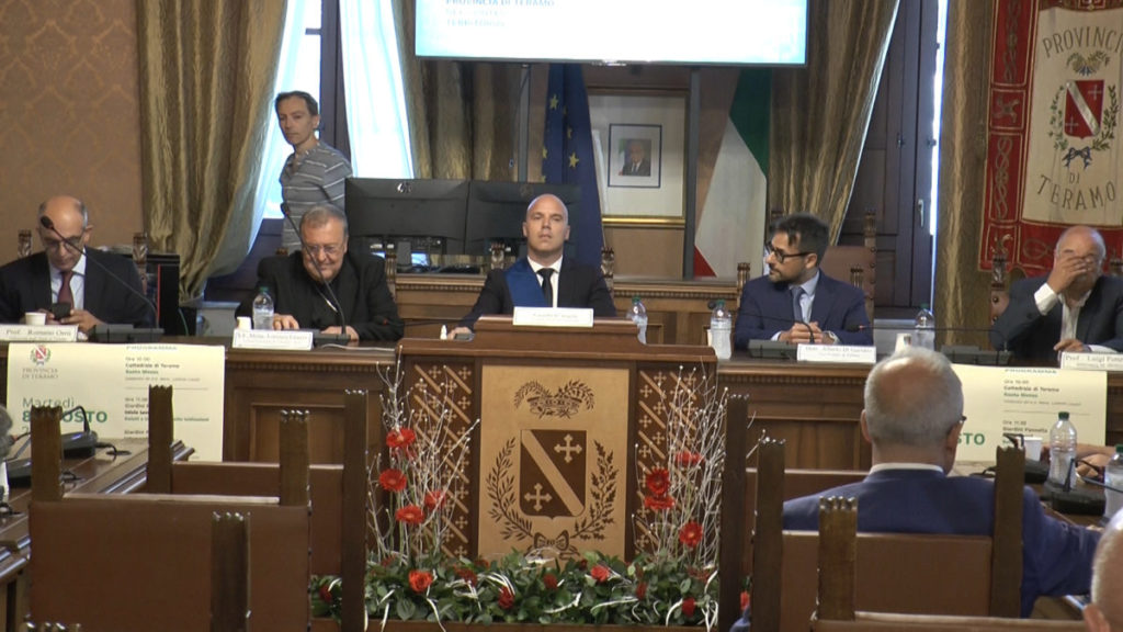 Tavolo sul ruolo delle province 228045.jpg