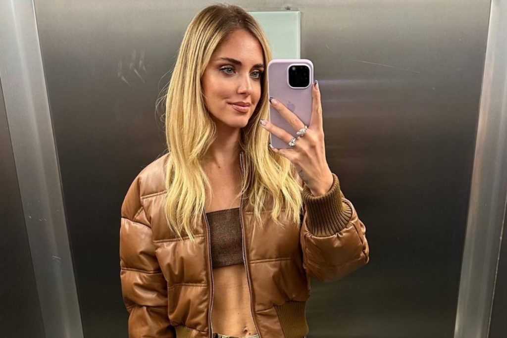chiara ferragni brand selfie palermo.jpg