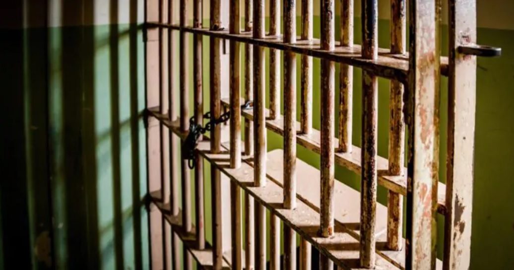 Ilaria De Rosa resta in carcere per uno spinello: la vittoria di uno Stato corrotto contro l’Italia 1 image 1038e5a6 2ea5 4405 9043 fdca8ead08d8.jpg