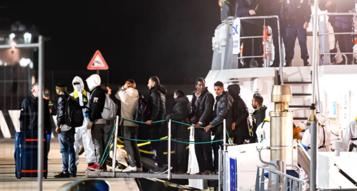 Migranti, altri sbarchi a Lampedusa: 294 persone nell’hotspot 1 image 34c65270 bfb7 4ea1 80fa 17480198f21b.jpg