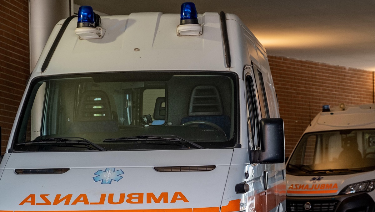 Corriere consegna un pacco e muore, si ipotizza un colpo di calore 1 image 65283076 cff0 4063 916b ccb598bf5b2c.jpg