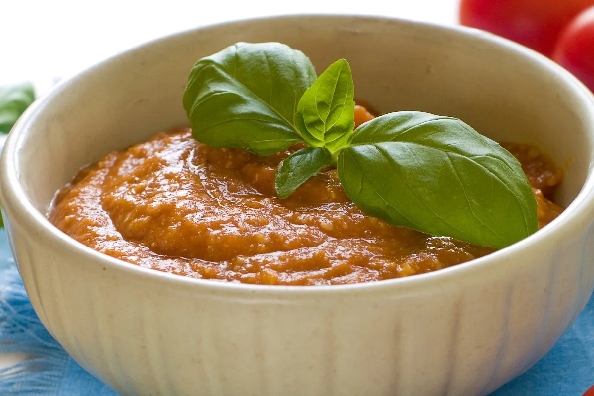Pesto rosso ma con sole 70 kcal: Ottimo per la dieta! 1 pesto rosso p.m.jpg.webp