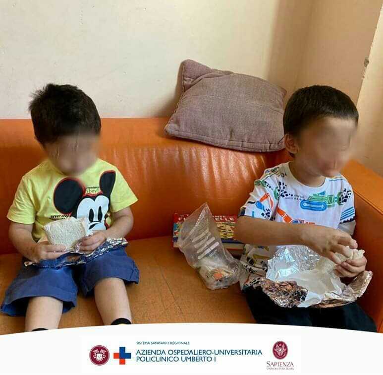 Bimbi abbandonati e denutriti a Roma.jpg