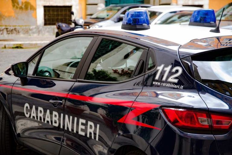 Carabinieri auto 1.jpeg