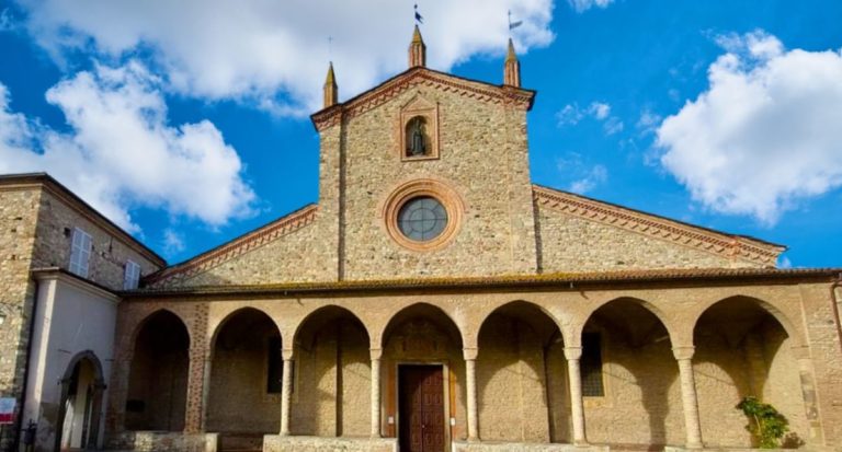 Emilia Romagna Abbazia di San Colombano Bobbio.jpg