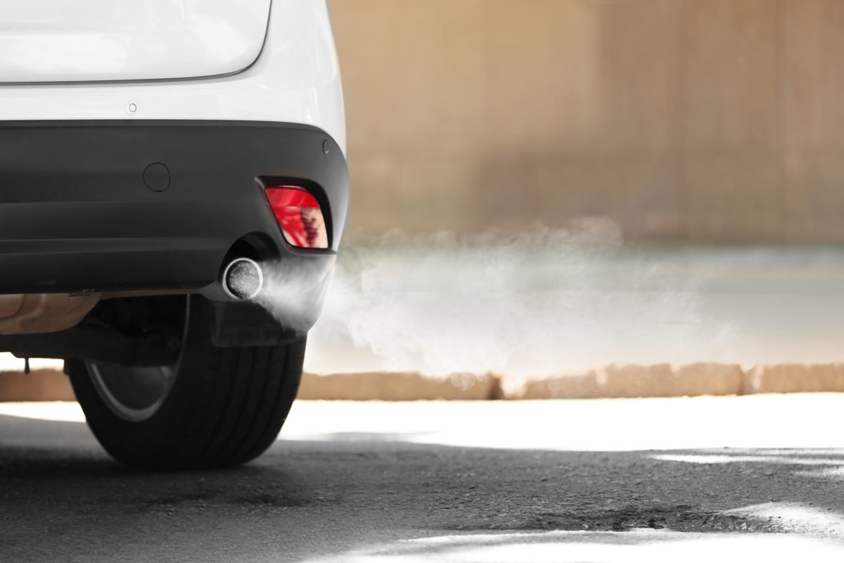 Blocco diesel Euro 4 e 5 nel 2023: il calendario per regioni 1 Smog traffico.jpg
